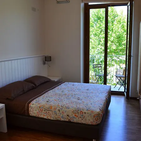 Terraeccellente לינה וארוחת בוקר אקואוויווה דלה פונטי